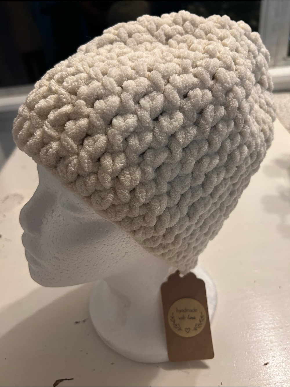Women’s Handmade winter hat in cream